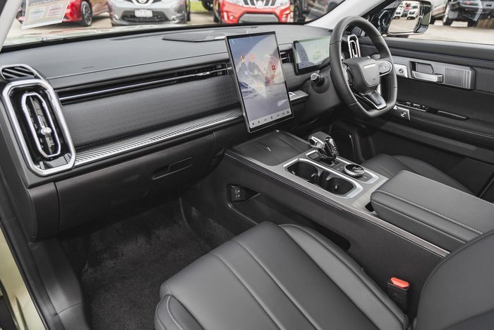 2025 Jaecoo J7 SHS Summit