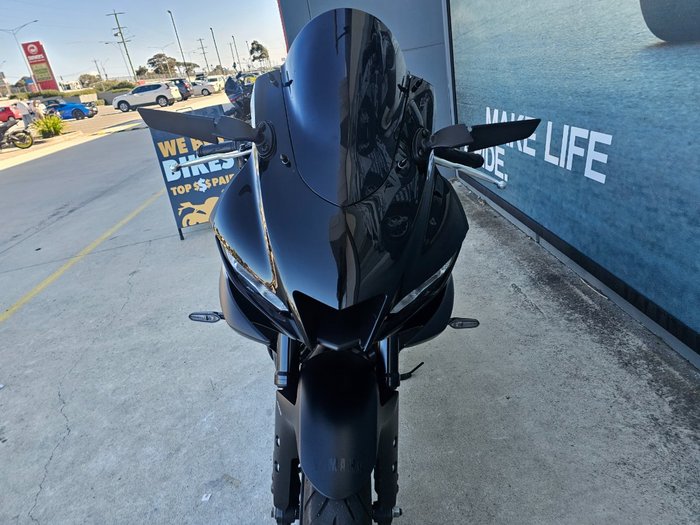 2024 Yamaha YZF-R3 Black