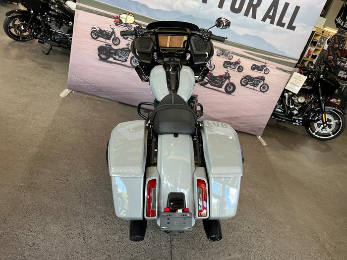 2025 Harley-davidson FLTRX ROAD GLIDE (117) BILLIARD GREY