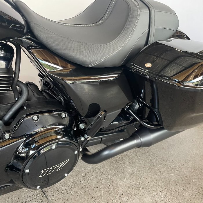 2025 Harley-davidson FLTRX ROAD GLIDE (117) Vivid Black