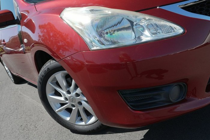 2013 Nissan Pulsar ST