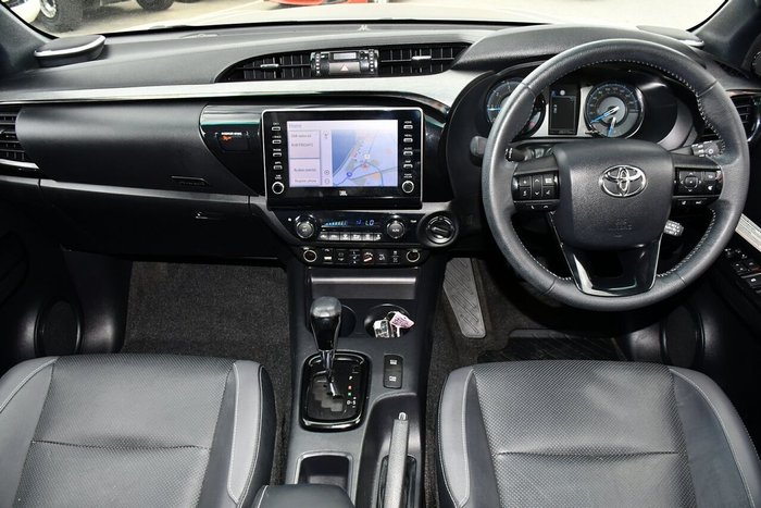 2020 Toyota Hilux Rugged X