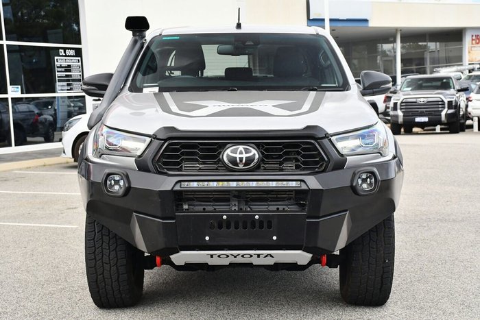 2020 Toyota Hilux Rugged X