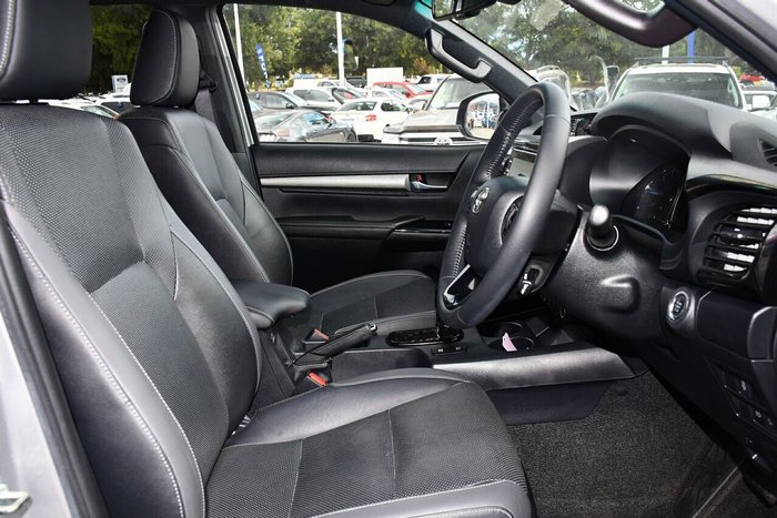 2020 Toyota Hilux Rugged X