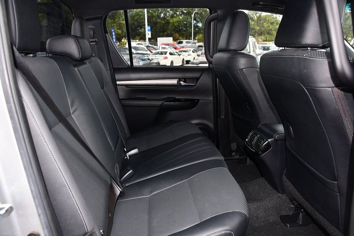 2020 Toyota Hilux Rugged X