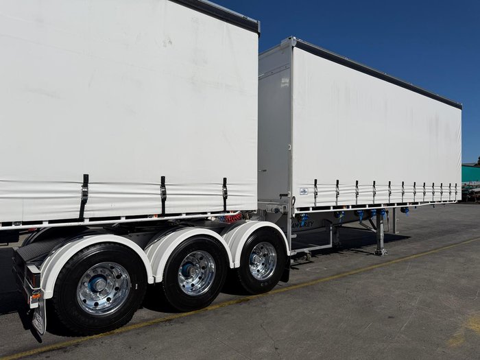 2018 Vawdrey St3 34 Pallet A Sd On B Drop Deck Mezz R/T Sliding Mezz 
