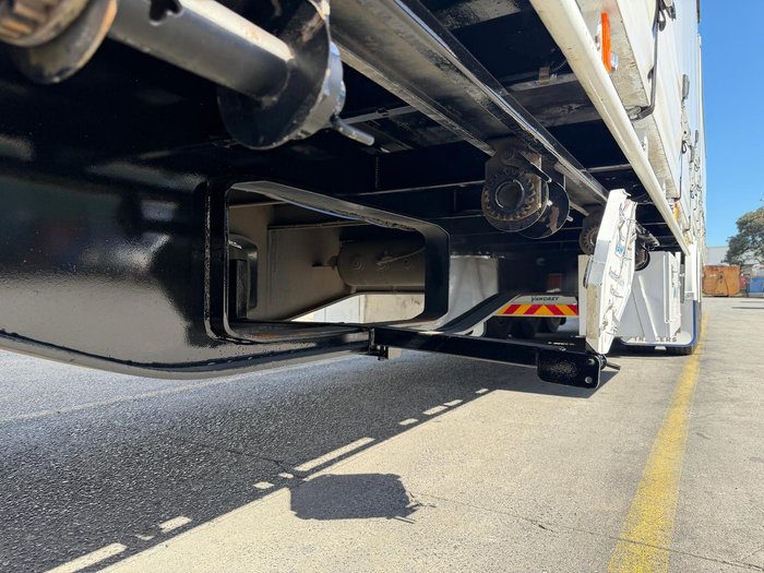 2018 Vawdrey St3 34 Pallet A Sd On B Drop Deck Mezz R/T Sliding Mezz 