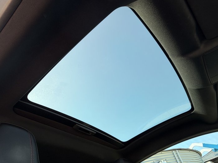 2017 Jaguar F-TYPE 250kW