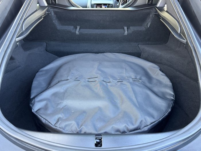 2017 Jaguar F-TYPE 250kW