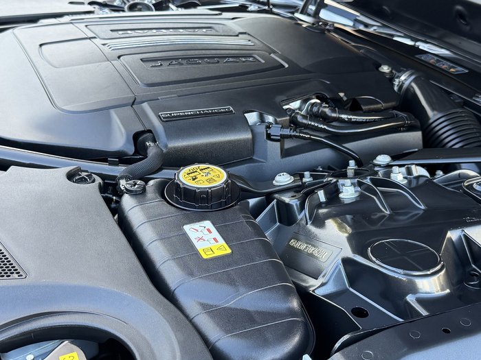 2017 Jaguar F-TYPE 250kW