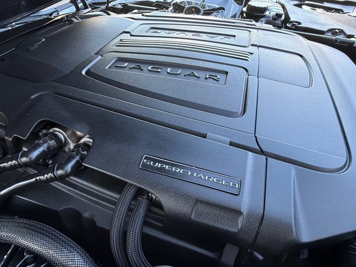 2017 Jaguar F-TYPE 250kW