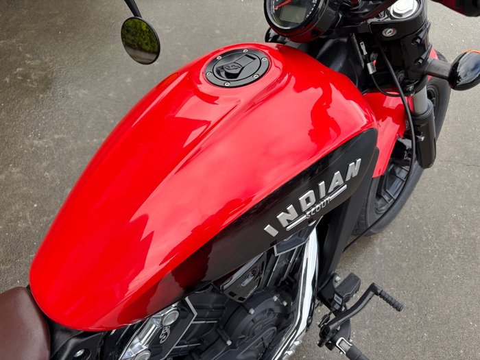 2022 Indian SCOUT BOBBER Red