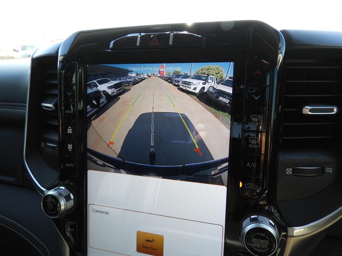 2022 RAM 1500 Laramie RamBox