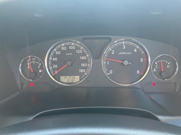 2014 Nissan Patrol ST Y61 4X4 Dual Range Black Obsidian