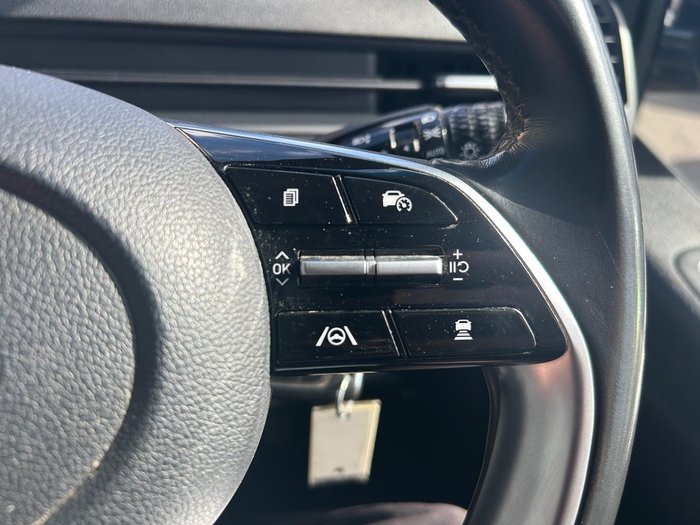 2022 Hyundai STARIA LOAD