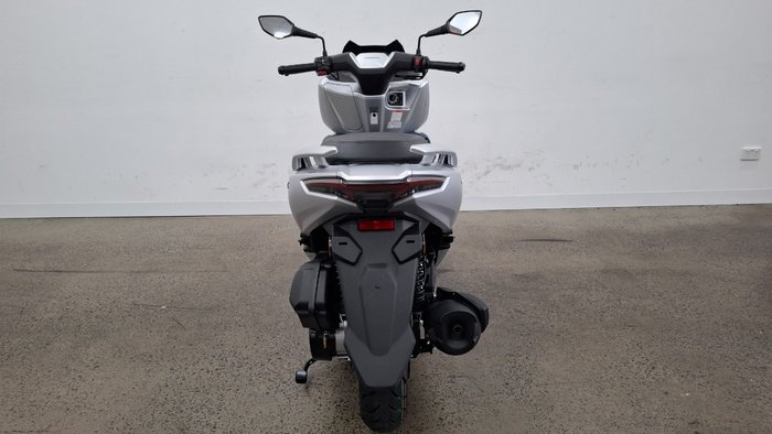 2025 CFMOTO 150 SC SPACE SILVER