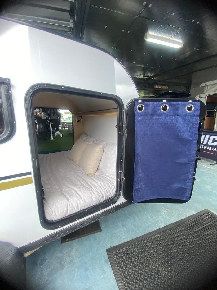 2022 Traveller Space Pod Lx