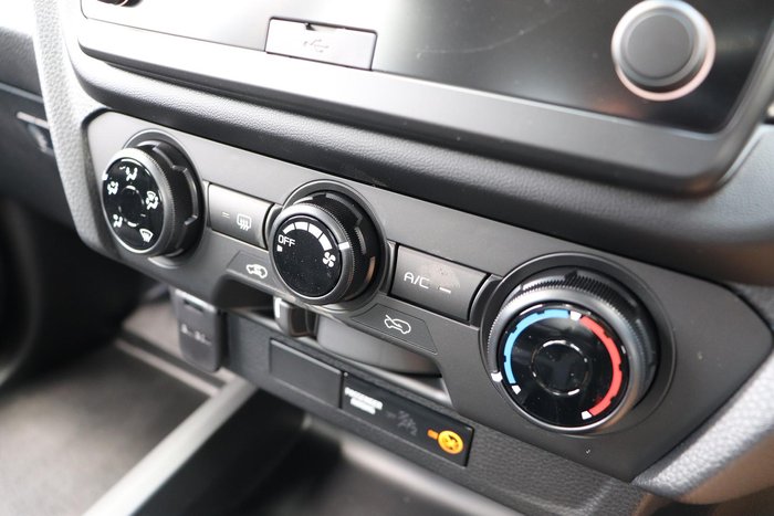 2025 Isuzu D-MAX SX High Ride