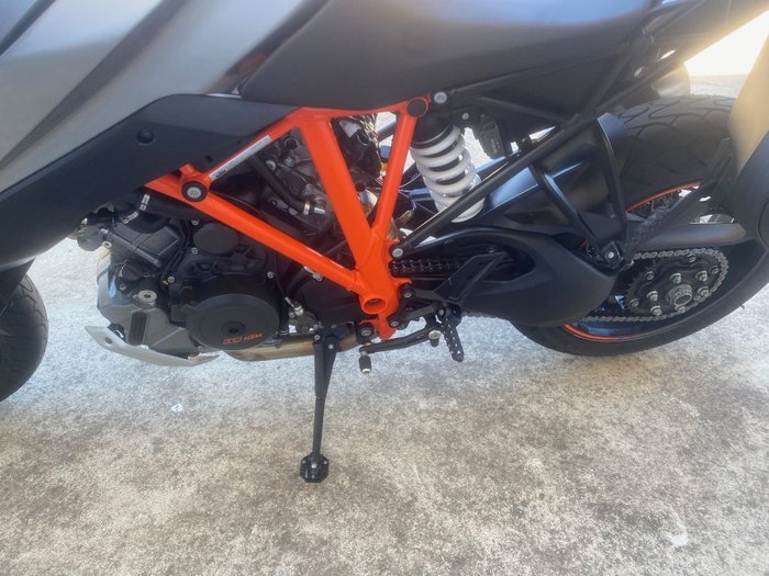 2016 Ktm 1290 SUPER DUKE GT Grey