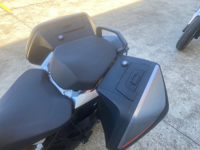 2016 Ktm 1290 SUPER DUKE GT Grey