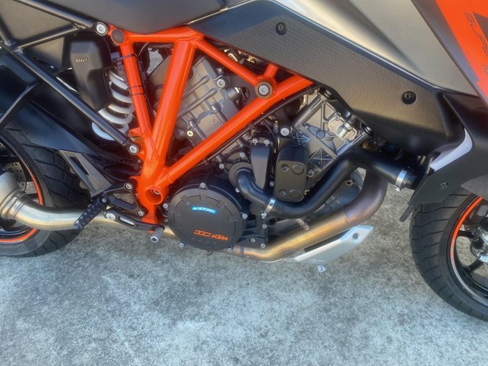 2016 Ktm 1290 SUPER DUKE GT Grey