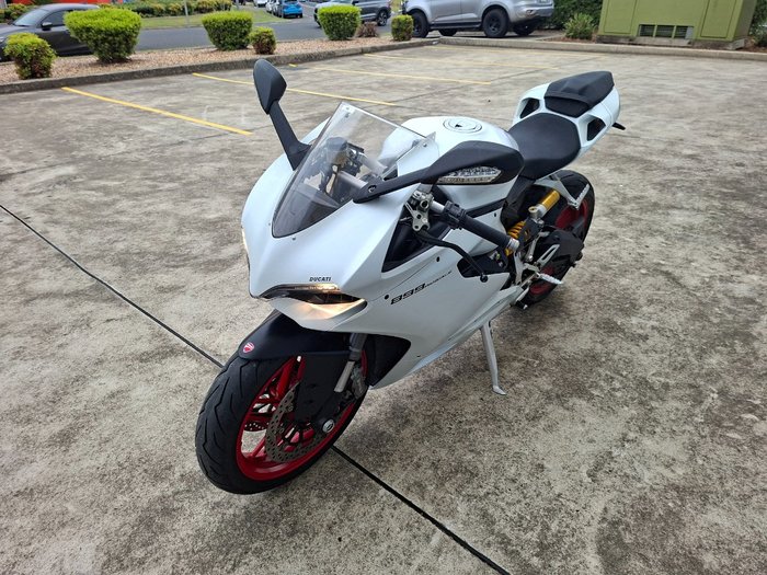 2015 DUCATI 899 PANIGALE White