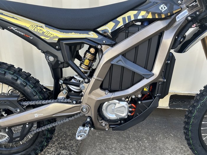 2025 SUR-RON ULTRA BEE X HP OFF ROAD GOLD