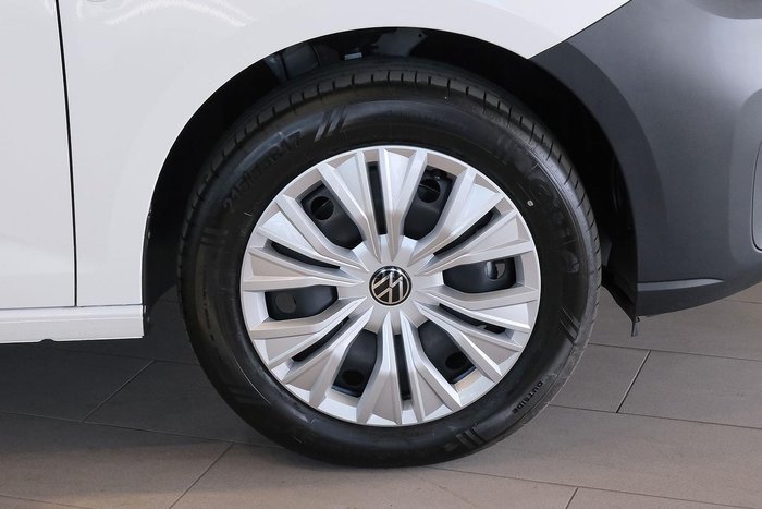 2025 Volkswagen Caddy TDI320