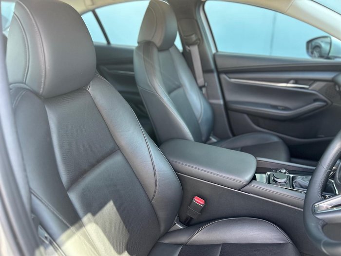 2020 Mazda 3 G20 Touring