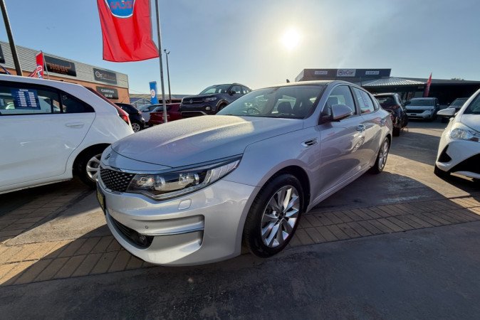 2018 KIA OPTIMA Si