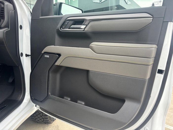 2025 Chevrolet Silverado 1500 ZR2 W/Tech Pack