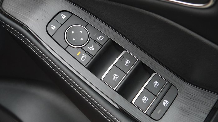 2025 Nissan X-TRAIL Ti