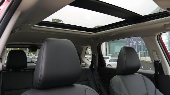 2025 Nissan X-TRAIL Ti