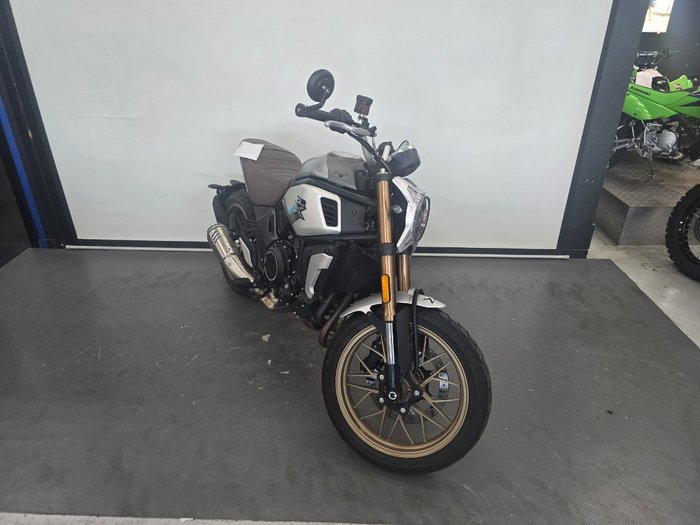 2022 CFMOTO CL-X CLASSIC VELOCITY GREY