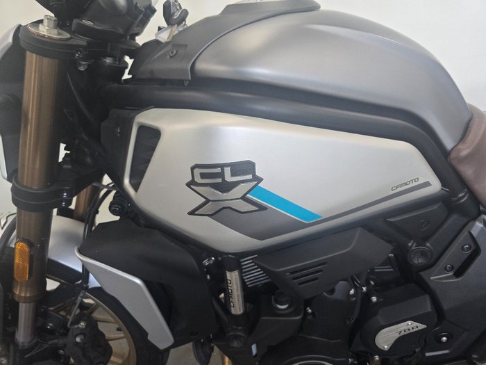 2022 CFMOTO CL-X CLASSIC VELOCITY GREY