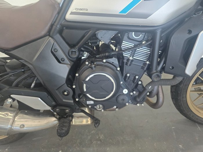 2022 CFMOTO CL-X CLASSIC VELOCITY GREY