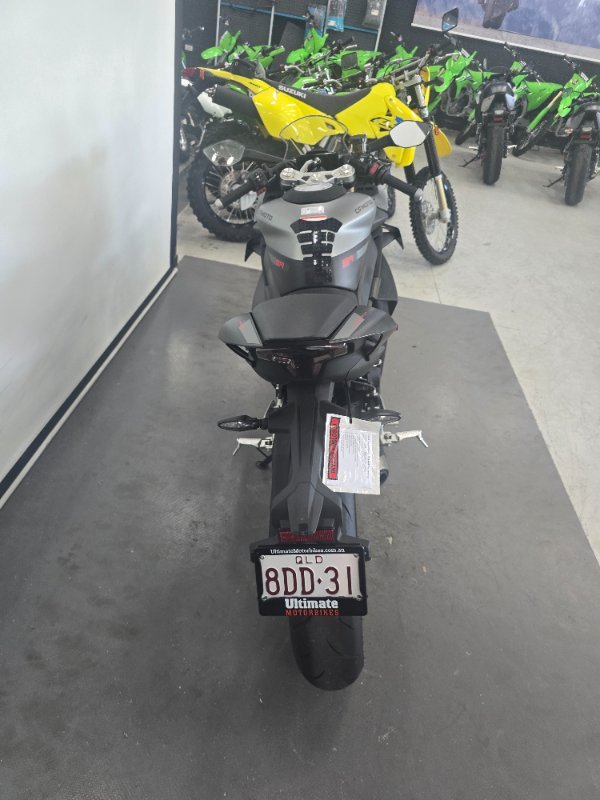 2025 CFMOTO 2025 Cf Moto 450CC 450 SR S Road Black
