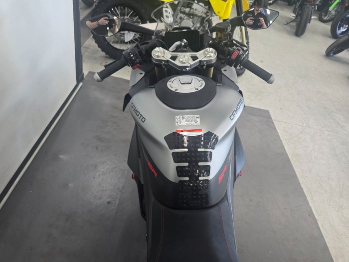 2025 CFMOTO 2025 Cf Moto 450CC 450 SR S Road Black