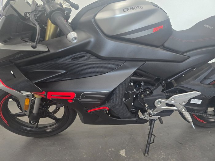 2025 CFMOTO 2025 Cf Moto 450CC 450 SR S Road Black