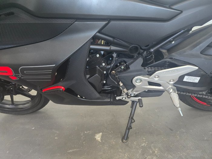 2025 CFMOTO 2025 Cf Moto 450CC 450 SR S Road Black