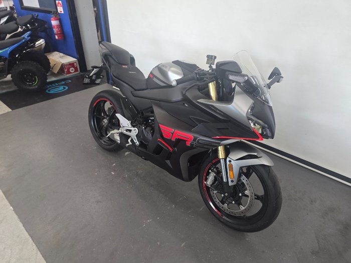 2025 CFMOTO 2025 Cf Moto 450CC 450 SR S Road Black