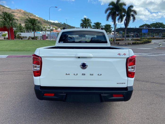 2025 KGM Musso Ultimate Q261 MY26 4X4 Dual Range Grand White