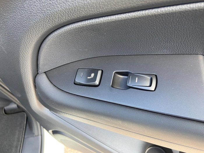 2025 KGM Musso Ultimate Q261 MY26 4X4 Dual Range Grand White