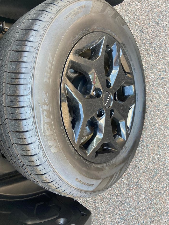 2025 KGM Musso Ultimate Q261 MY26 4X4 Dual Range Grand White