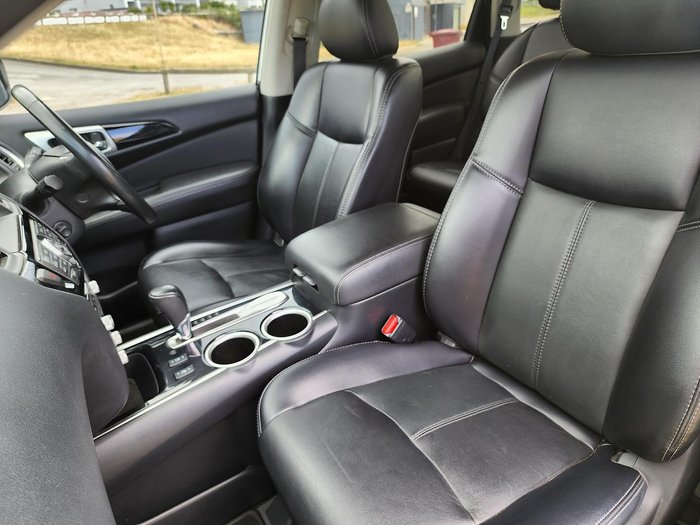 2019 Nissan Pathfinder ST-L