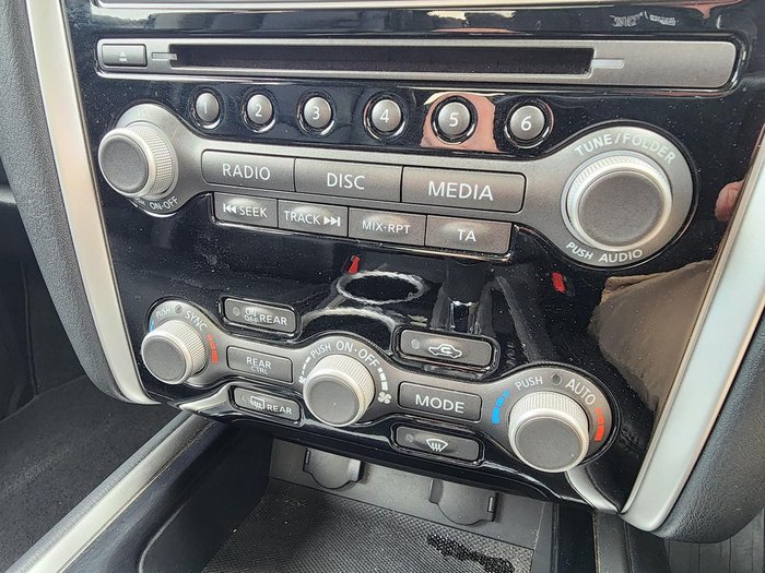 2019 Nissan Pathfinder ST-L