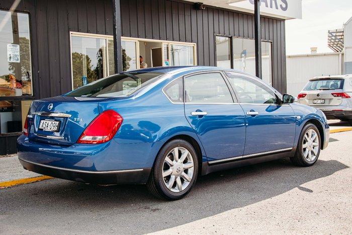 2004 Nissan Maxima ST-L