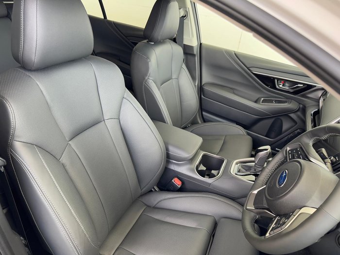 2025 Subaru Outback AWD Touring