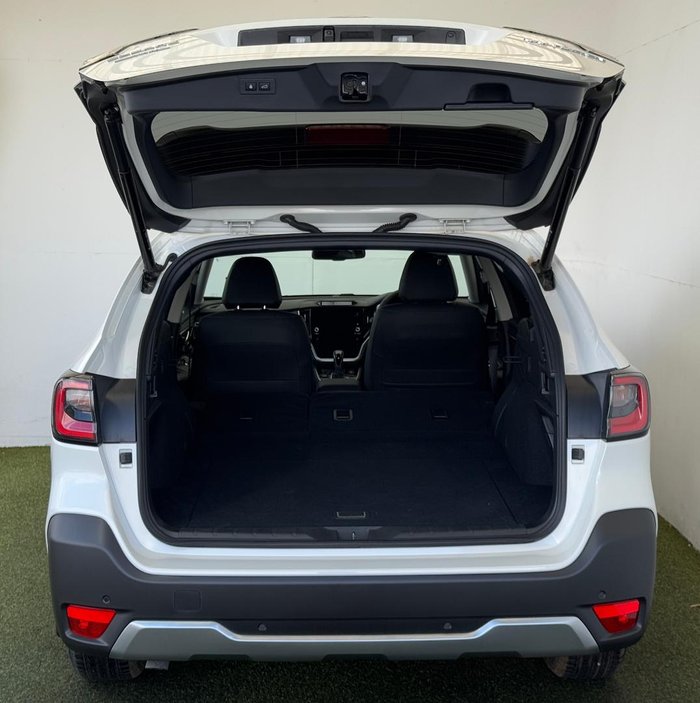 2025 Subaru Outback AWD Touring