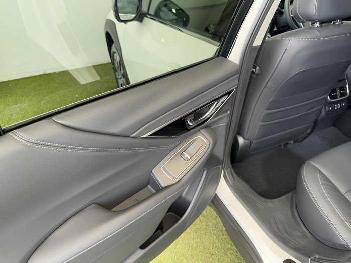 2025 Subaru Outback AWD Touring